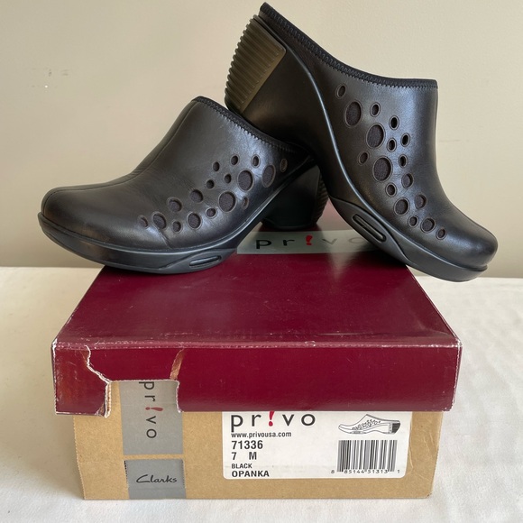 Clarks Privo Clogs - Picture 9 of 10